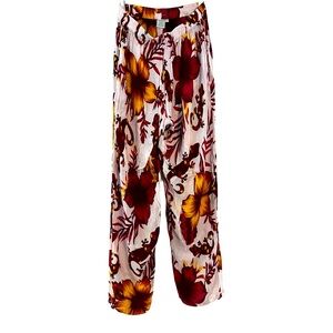 Peaceful People Floral pull on Rayon pants. Stretch waist size Lg women’s